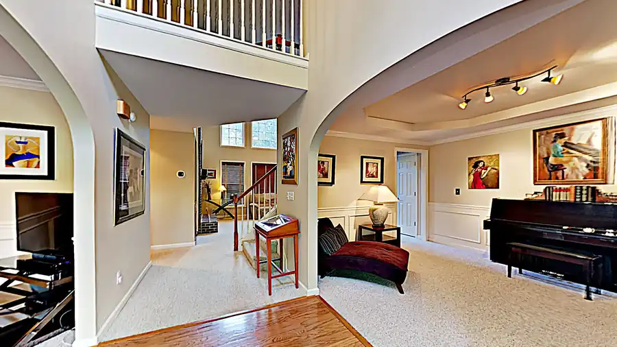 Entry and piano room